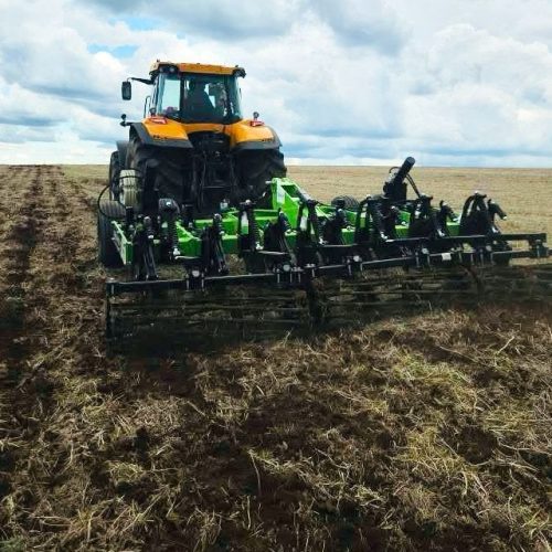 Piccin lança mais um descompactador da linha Advanced durante Agrishow