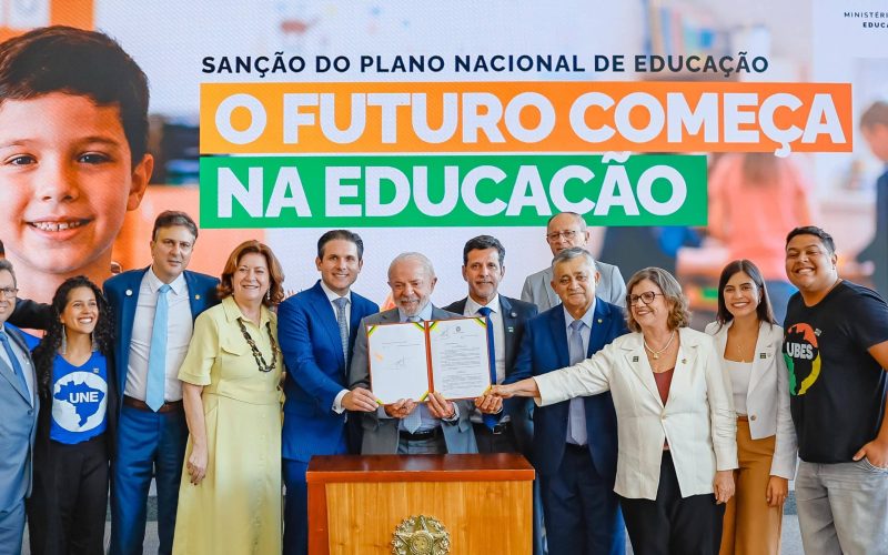 Novo Plano Nacional de Educação é aprovado com 19 diretrizes e 73 metas; confira os detalhes