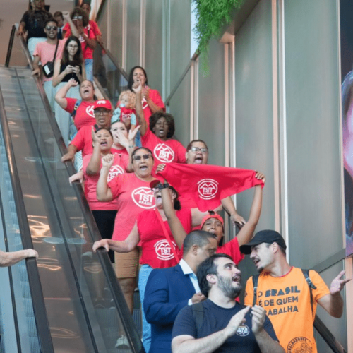 Protesto do MTST e Movimento VAT resulta em ocupação de shopping no Rio contra a escala 6×1
