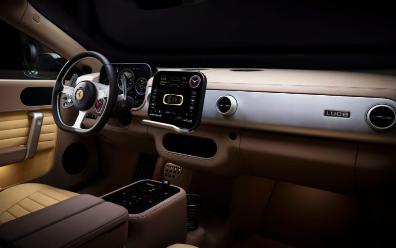 Ferrari apresenta seu primeiro modelo elétrico; descubra o preço!