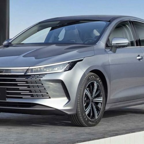 BYD reduz preços e lança King a um custo inferior ao do Dolphin no Brasil em estratégia ousada de mercado