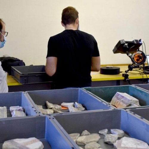 Inteligência Artificial revive imagem de vítima de Pompeia quase dois milênios após catástrofe