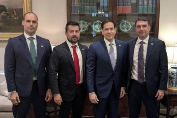 Eduardo Bolsonaro afirma que Rubio não o entregará e sugere que Trump deveria ser acusado no caso que o sentenciou no STF