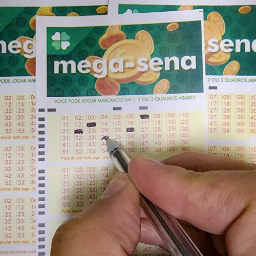Prêmio da Mega-Sena atinge R$ 62 milhões após sorteio sem vencedor