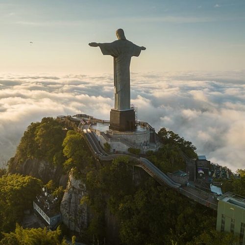 Brasil brilha no cenário turístico global com novo recorde impulsionado por Lula