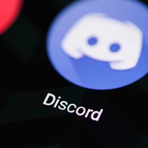 Governo interrompe transmissões ao vivo no Discord no Brasil após falecimento de jovem