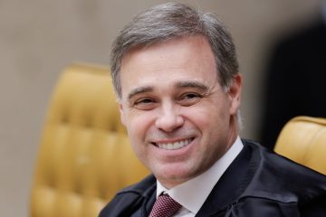 Organização ligada a André Mendonça exige R$ 350 mil do Conselho Federal por treinamento em oratória