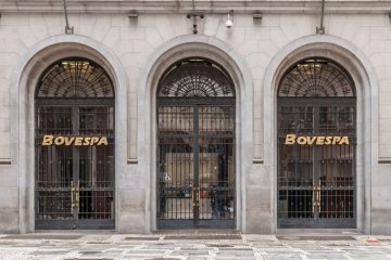 Nova bolsa levanta R$ 360 milhões para desafiar B3