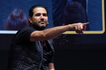 Ricardo Nunes Eletro é o homem que o Brasil viu e vê. Rodrigo Nunes é o “trator” que conduziu a máquina ao êxito