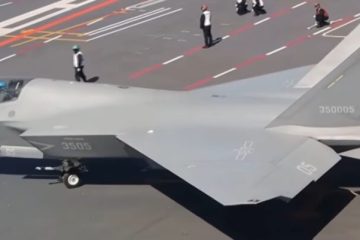 Airshow China: Marinha e Força Aérea Revelam Inovações e Equipamentos em Grande Estilo