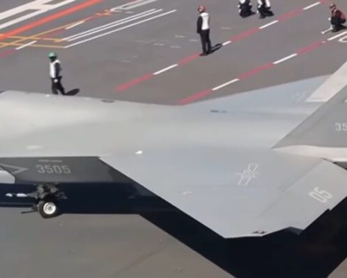 Airshow China: Marinha e Força Aérea Revelam Inovações e Equipamentos em Grande Estilo