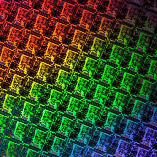 Vietnã enfrenta adiamento na inauguração de sua primeira fábrica de chips sem consenso com fornecedora da Holanda